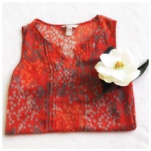 Pretty Banana Republic sheer top size xsmall.